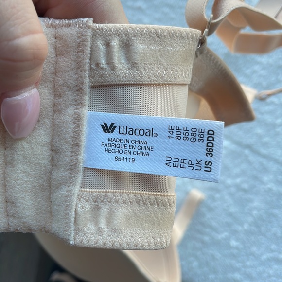 Wacoal Red Carpet Strapless Underwire Bra - Picture 6 of 8